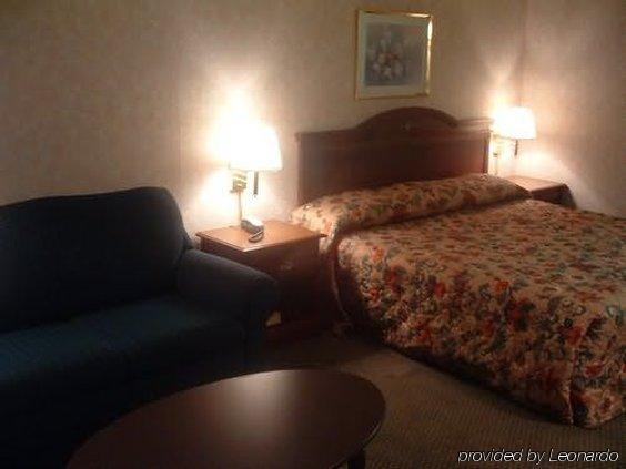 Colonial Inn And Suites - Memphis Southaven Eksteriør bilde