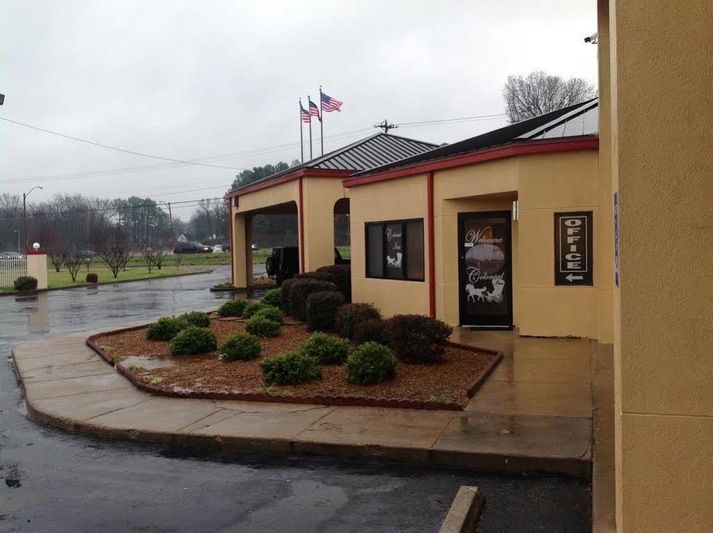 Colonial Inn And Suites - Memphis Southaven Eksteriør bilde